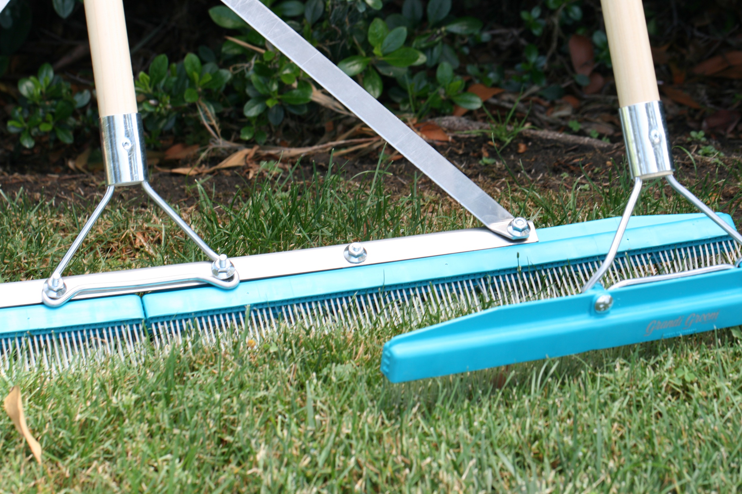 Turf Groom Artificial Grass Ventura California Synthetic Grass Tools Installation Ventura